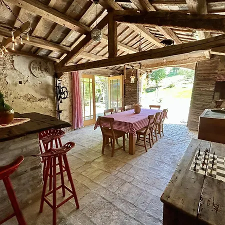 Bb Casale Di Oto Bed & Breakfast 4*