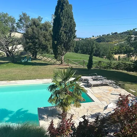 Bb Casale Di Oto Bed & Breakfast 4*