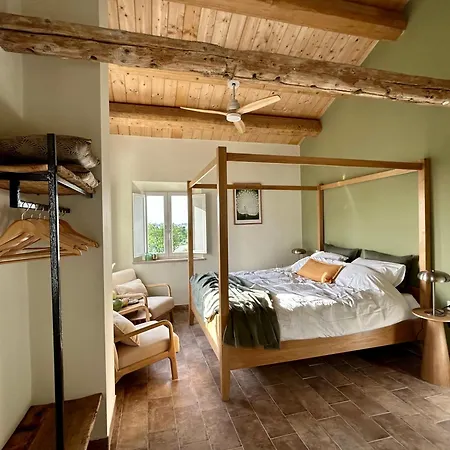 Bb Casale Di Oto Bed & Breakfast