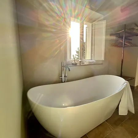 Bb Casale Di Oto Bed & Breakfast 4*