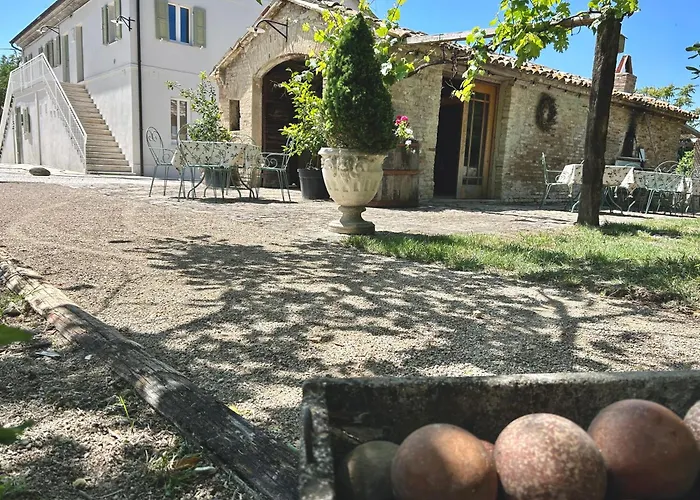 Bb Casale Di Oto Senigallia