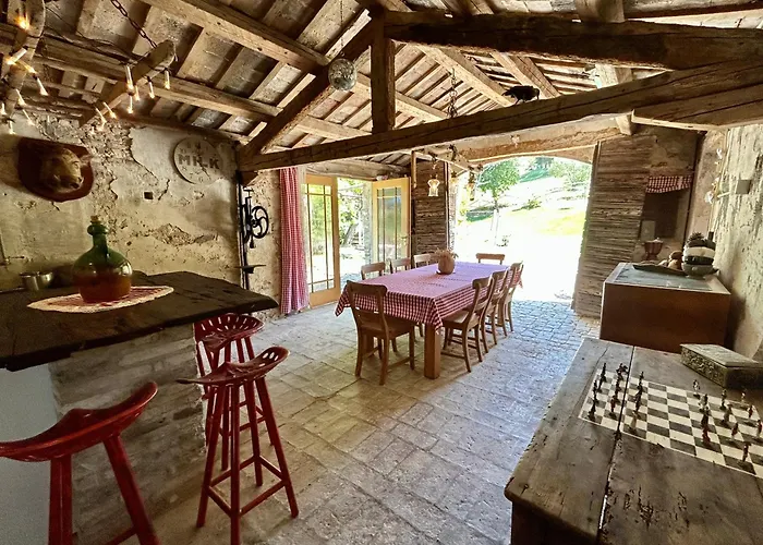 Bb Casale Di Oto Couette-café 4*